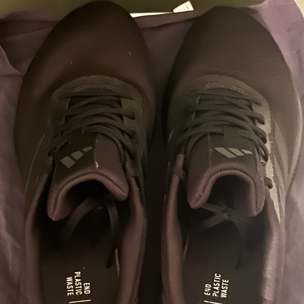 All Back Mens Adidas size 11 running  sneakers